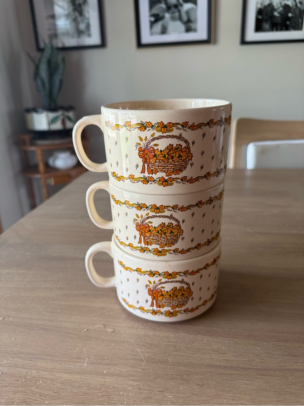 Vintage 1991 House of Lloyd Fall Harvest Basket Soup Mug - set of 3